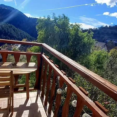 ゲストハウス Rhodope House Momchil Yunak