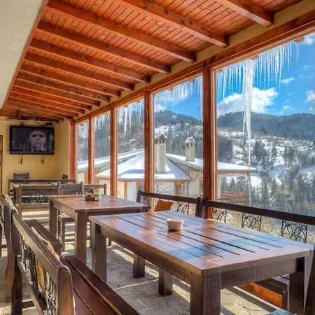 Rhodope House Momchil Yunak