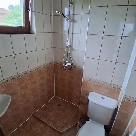 Къща за гости Rhodope House Momchil Yunak