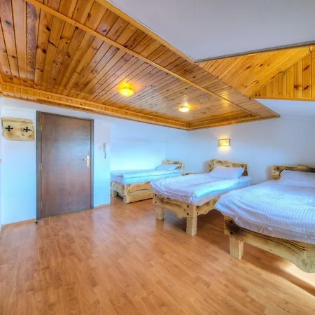 Rhodope House Momchil Yunak ゲストハウス 3*