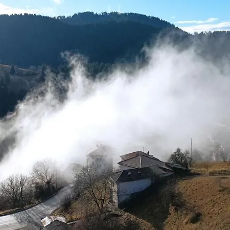 Rhodope House Momchil Yunak モムチロフツィー
